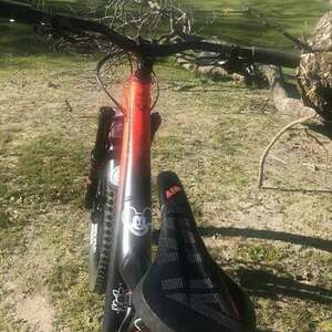 Commencal Bikes Meta AM V4 Race Red and Black