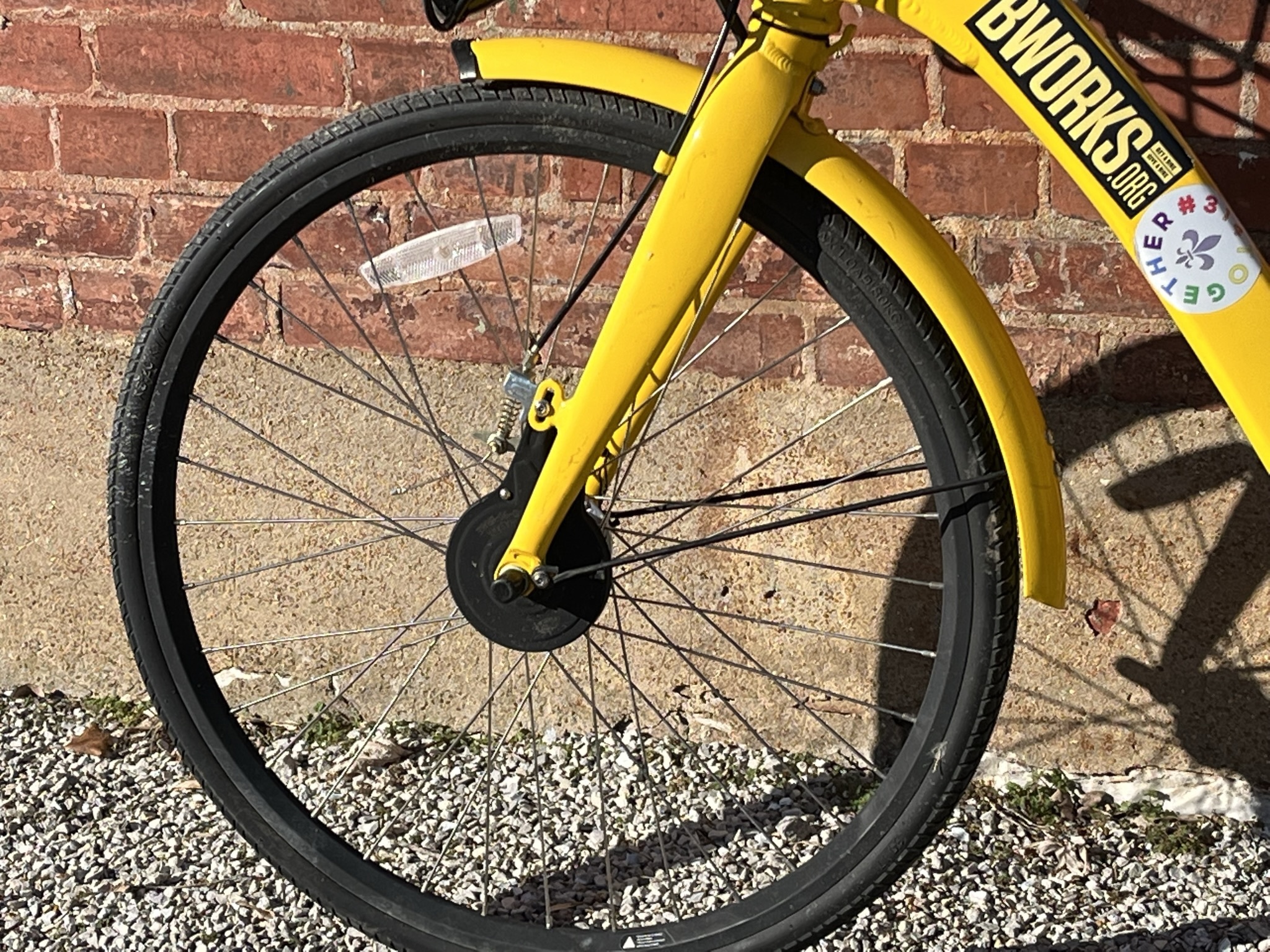 ofo yellow bike