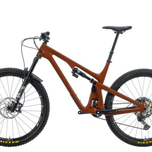 2021 Yeti SB130 Brown