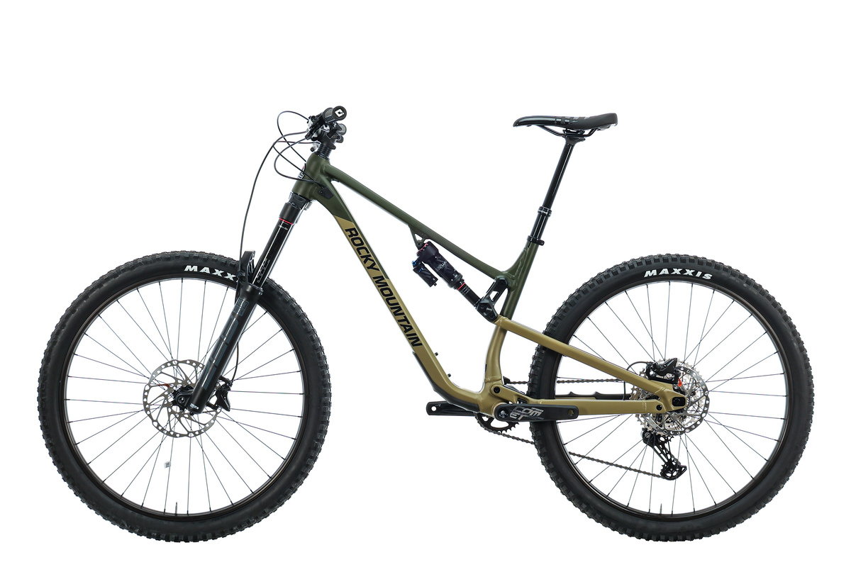 2022 Rocky Mountain Bicycles Altitude Alloy 30