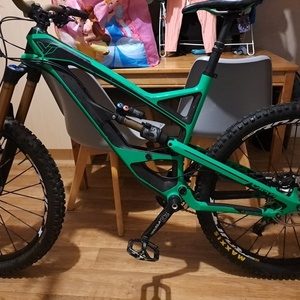 2017 YT Yt Capra pro Green and Black