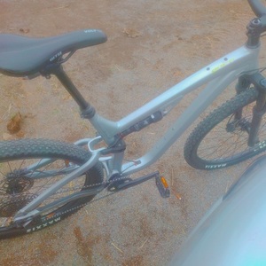 2021 Salsa Spearfish 1 29" Silver, gray or bare metal