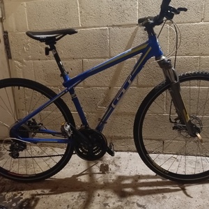 2022 GT Bicycles Transeo triple triagular Blue and Yellow or Gold