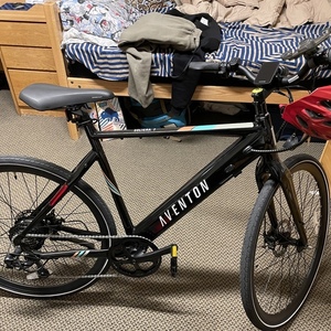 Aventón Soltera 7 Speed Large (Assembled) Black