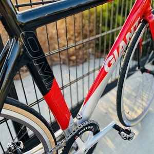 2007 Giant TCR Omnium Track Frame Set Red, Black, and Silver, gray or bare metal