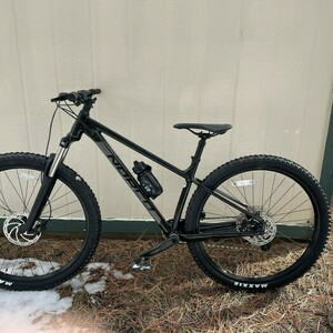 2021 Norco Bikes Fluid HT 2 stamped FLUID 92 Black, Silver, gray or bare metal, and Silver, gray ...