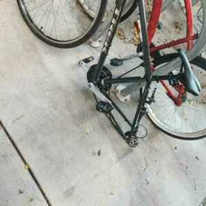 2022 Trek FX1 Medium Silver, gray or bare metal