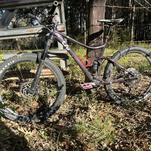 2022 Giant Embolden Ii Purple