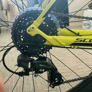 2022 SCOTT XL Yellow or Gold