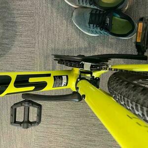 2022 SCOTT XL Yellow or Gold