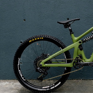 2023 Yeti Sb165 Green