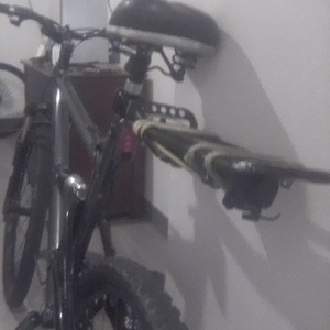 Gravity FSX Silver, gray or bare metal and Black