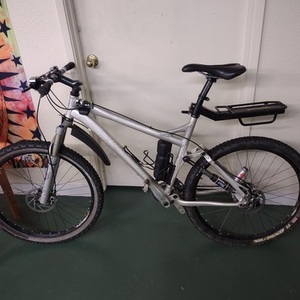 2019 Specialized FSR Silver, gray or bare metal