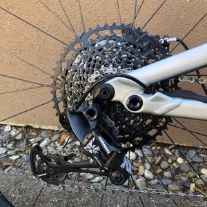 2019 Specialized Stumpjumper EVO Comp Alloy 29 Silver, gray or bare metal