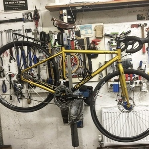 2016 Genesis Croix De fer Yellow or Gold