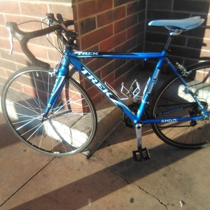 Bontrager Trek Blue and White