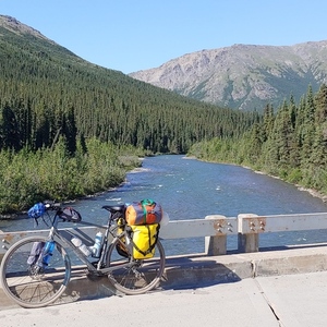 2019 Specialized Sirrus Sport Disc Silver, gray or bare metal and Black