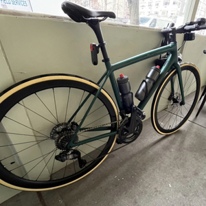 2022 Specialized Aethos Green