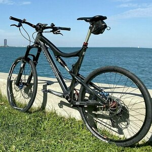 2010 Santa Cruz Blur LTc Black