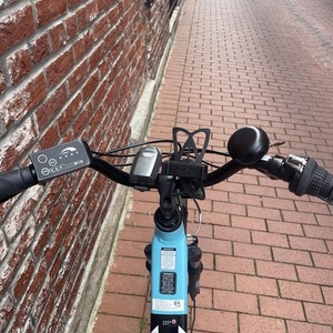 2022 Hyper E-ride city bicycle Blue