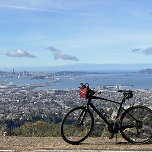 Specialized Sirrus Black and Red