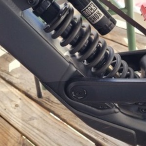 2021 YT Tues Black and Silver, gray or bare metal