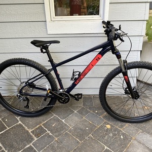 2021 Marin Bikes Bobcat trail 4 Black