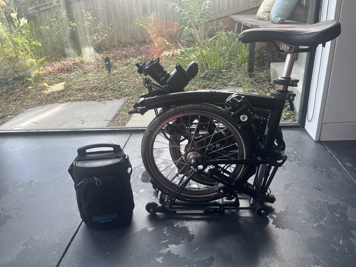 2022 Brompton Bicycle Electric C Line Explore