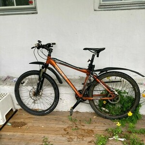2010 Trek 6300 Orange