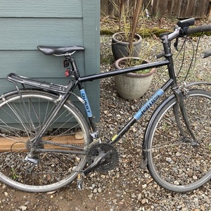 2015 Jamis Quest Black