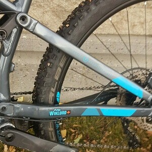 2018 Marin Bikes Hawk Hill Silver, gray or bare metal and Blue