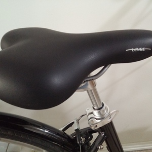 Norco Bikes 6061 alloy w/comfort stays &amp; internal... Black and Silver, gray or bare metal