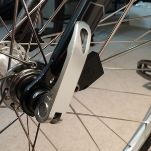 Norco Bikes 6061 alloy w/comfort stays &amp; internal... Black and Silver, gray or bare metal