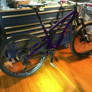 2019 Juliana Bicycles Furtado Purple