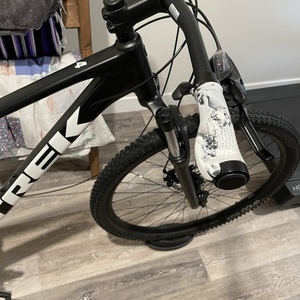 2022 Trek Marlin 4 Black