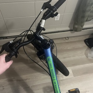 2022 Shimano Super cycle Tekoa x26 Blue and Green