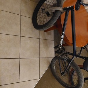 2018 Kink Kink launch Black