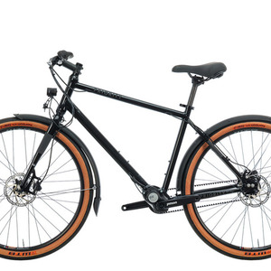 2021 Priority Bicycles 600 Black
