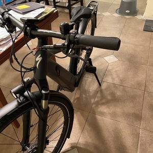 2020 Specialized Turbo Vado Black