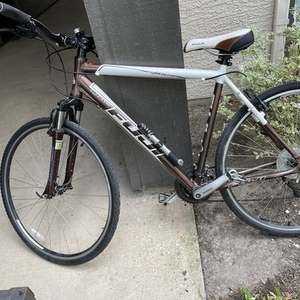 2022 Fuji Aluminum Brown