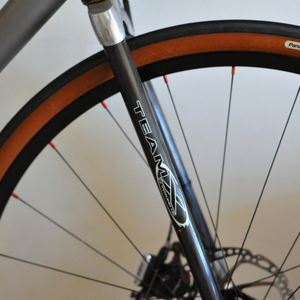 Lynskey Cooper Silver, gray or bare metal