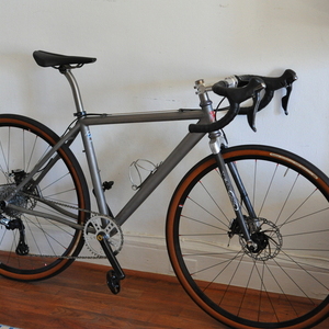 Lynskey Cooper Silver, gray or bare metal