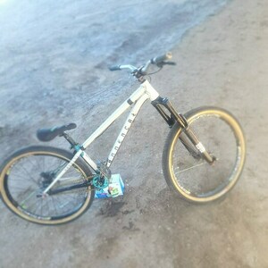 2017 Commencal Bikes Absolut Brown and Black