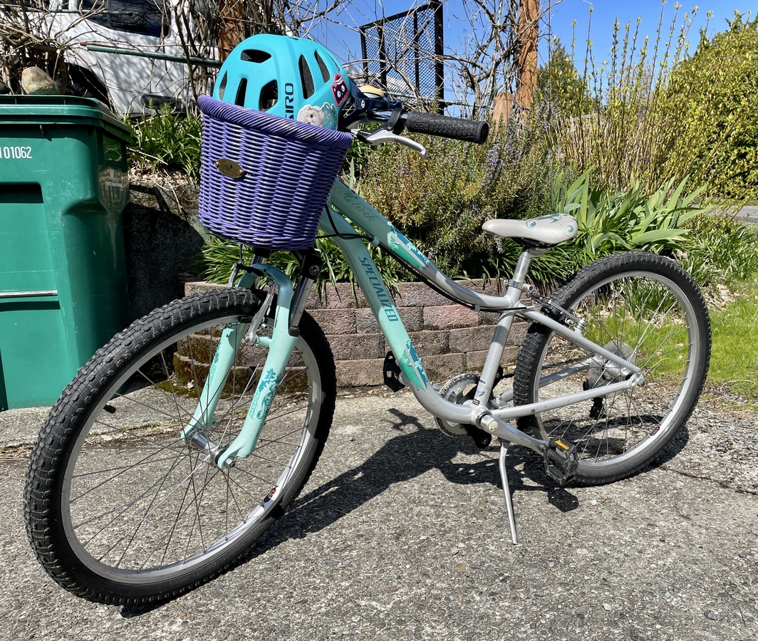 specialized hotrock 24 girl