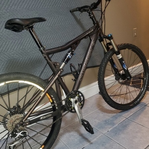 2012 Santa Cruz Medium Black