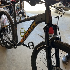 2023 Kona Lava Dome Silver, gray or bare metal