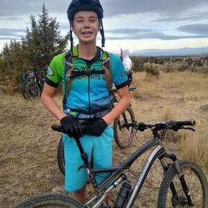 Specialized Camber Comp 26 Silver, gray or bare metal