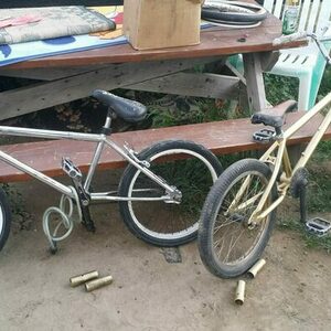 Redline L89034771 Silver, gray or bare metal