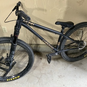 2021 Chromag Monk Black and Yellow or Gold