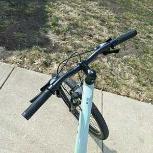 2022 Liv Bliss Green